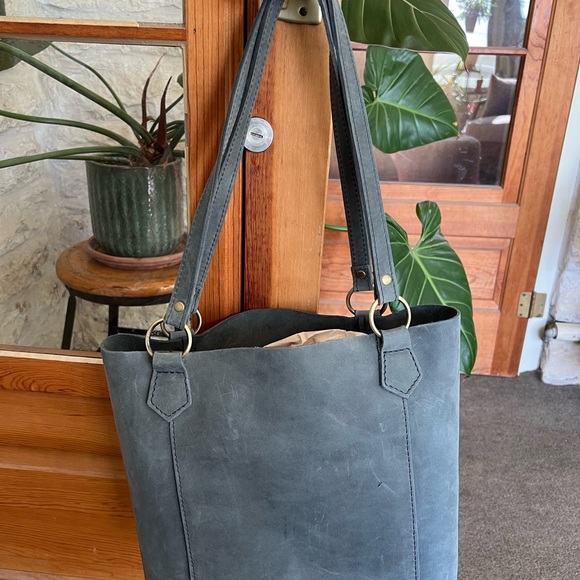 Portland Leather Storm Market Tote - Picture 2 of 6